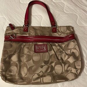 Large Coach Poppy Collection Handbag.